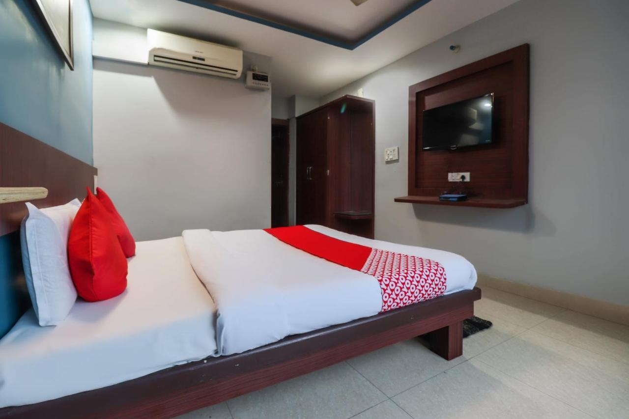 Oyo 69402 Yogeshwar Dhaam Hotel Vrindávan Kültér fotó