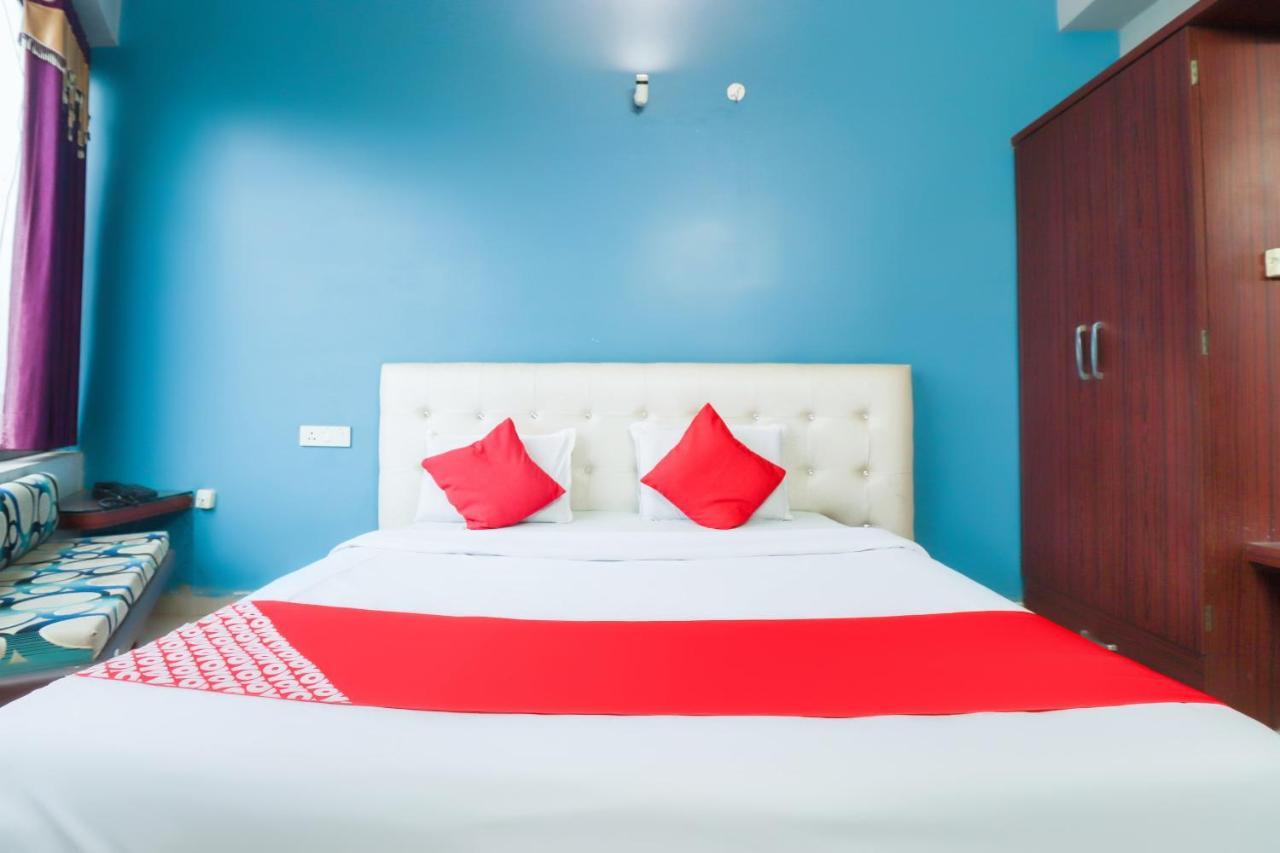 Oyo 69402 Yogeshwar Dhaam Hotel Vrindávan Kültér fotó