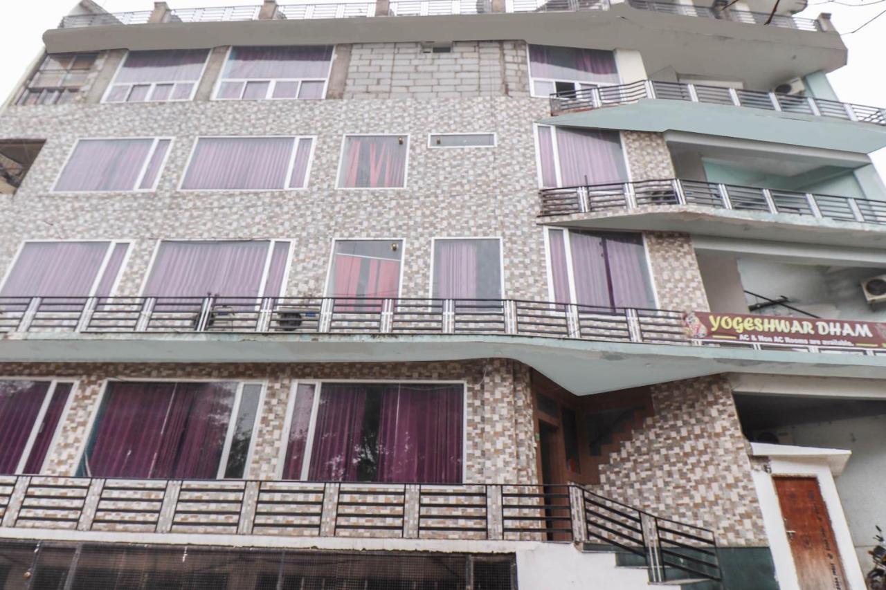 Oyo 69402 Yogeshwar Dhaam Hotel Vrindávan Kültér fotó